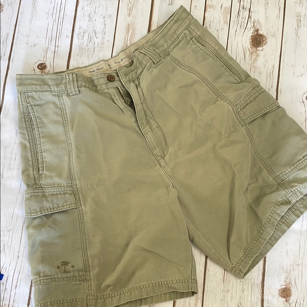 Men's Olive Cargo Shorts